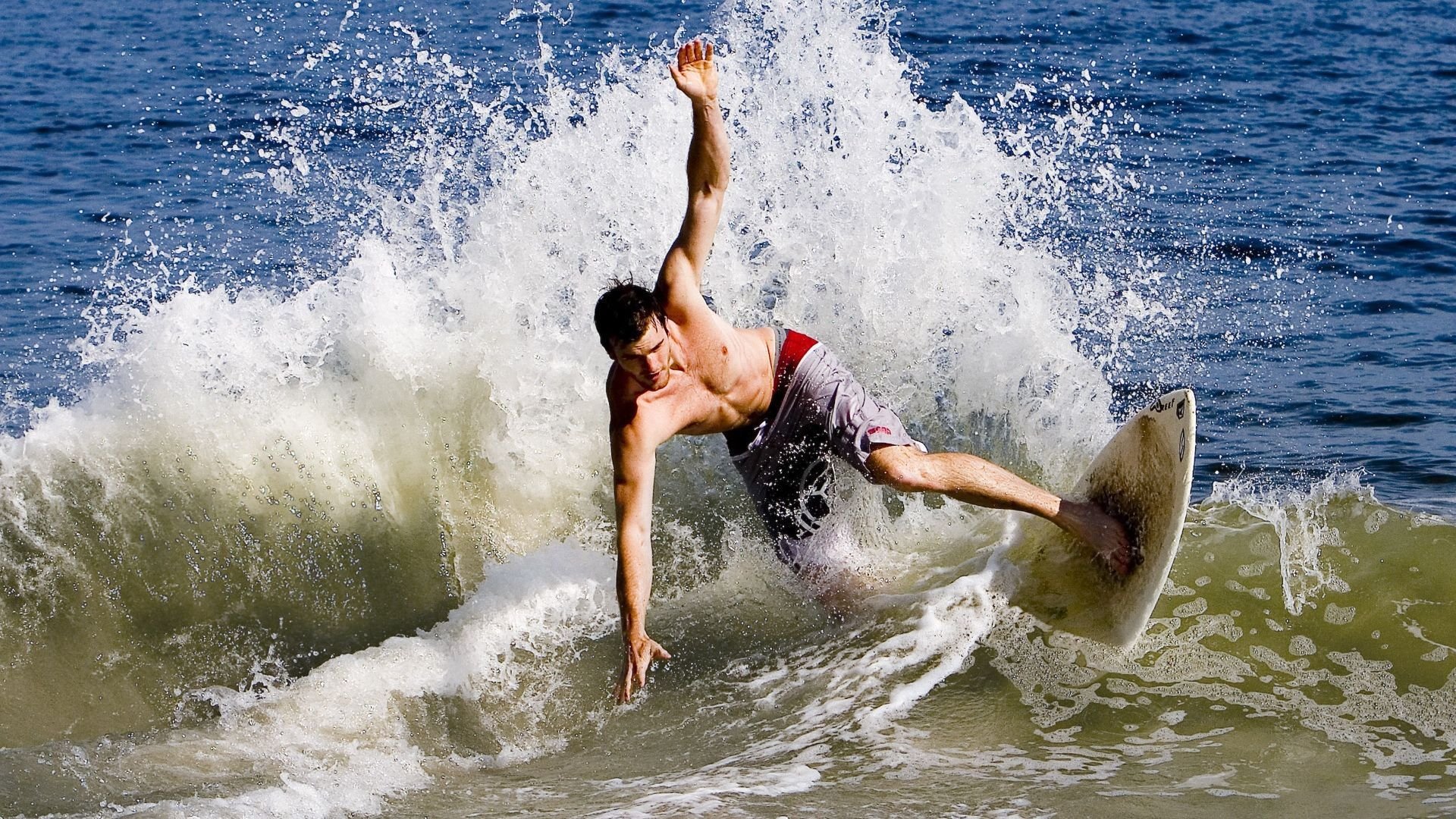 世界足坛焦点大战开始